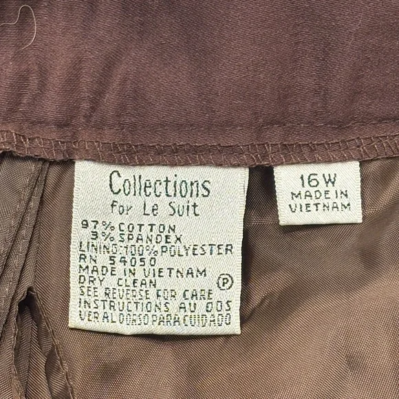 NWT Collections for Le Suit Chocolate and White Pant Suit Set - Picture 14 of 14